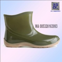 New Sepatu Boot AP Pendek 2005 baik untuk wanita boots anti air