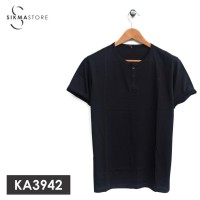 T-Shirt / Kaos Pria -- Kaos Polos Kancing lengan Pendek