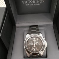 jam tangan pria victorinox maverick black rubber chronograph