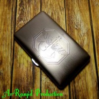 HOT SALE Tempat / Kotak Rokok Kaleng Motif Timbul Jangkar