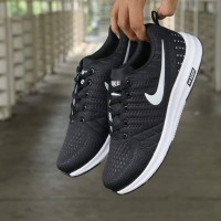 Sepatu NIKE Zoom Made in vietnam