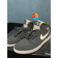 NIKE AIR JORDAN 1 MID COOL GREY