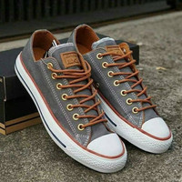 Jual Sepatu  Pria  Converse All  Star  Chuck Taylor CT Tali 