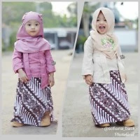 kebaya kutubaru anak