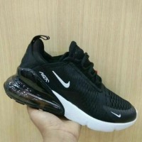 Jual Sepatu Nike Air Max Black di DKI Jakarta Harga Jual Sepatu Nike Air Max Black di DKI Jakarta Harga