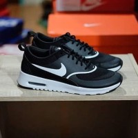 sepatu Nike Air Max Thea