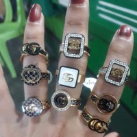 Cincin CHANEL BESI PUTIH ASLI TERNATE