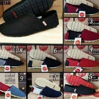 0NF7 SEPATU WAKAI LABEL VIETNAM PRIA WANITA (GESER FOTO UNTUK WARNA