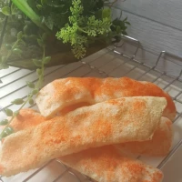 Krupuk kulit rasa balado