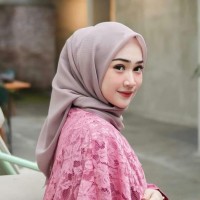 Jilbab Kerudung Instan Syari Segi Empat Square Polos Motif Murah Baru