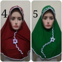 Jilbab bergo instan anak sekolah SD kepang