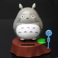 Pajangan Solar Totoro