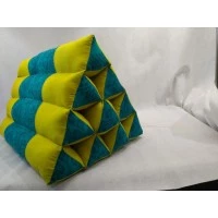 Bantal Thailand Segitiga 07