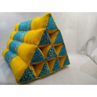 Bantal Thailand Segitiga 15