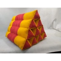 BANTAL SEGITIGA THAILAND 06