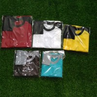 kaos raglan anak ukuran M