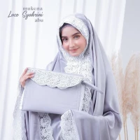mukena katun syahrini