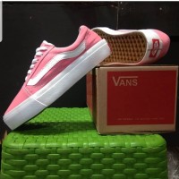 Sepatu Wanita Vans Old Skool Pink Size 36-40