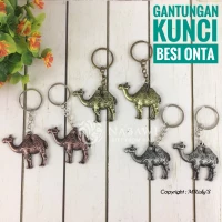 Gantungan Kunci Onta Besi