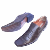 Di Outsole Jual Sandal Kabupaten Gresik Di Outsole Jual Sandal Kabupaten Gresik