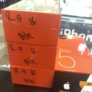 Redmi 5 Gold 2gb 16gb Full Screen 5 7in Bonus Tempered Glass Dan Ultra Slim Case Tokopedia