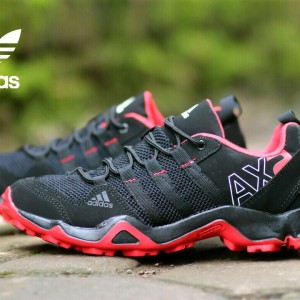 Sepatu Olahraga Pria Sepatu Gunung Tokopedia