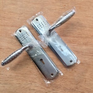 Harga Promo Kunci Pintu Set Top Grande Silinder Komplit Handle Gagang Tarikan Tokopedia