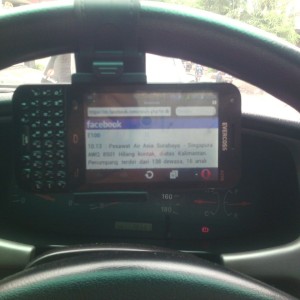 Holder Hp Untuk Stir Mobil Car Holder Hp Holder Hp Tokopedia