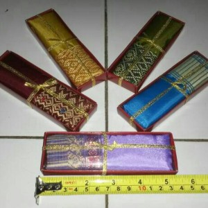 Souvenir Pernikahan Sarung Hp Box Tokopedia