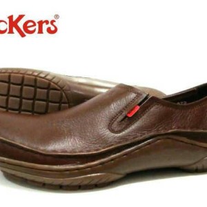 Sepatu Kicker Slop Santai Tokopedia