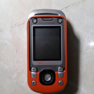 Sony Ericsson W550i Tokopedia