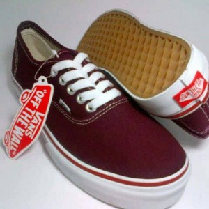 Sepatu Vans Authentic Maroon Tokopedia