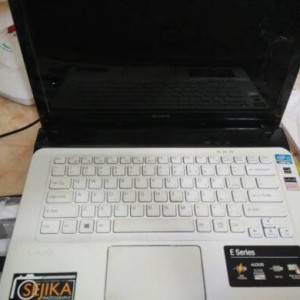 Sony Vaio Core I3 Ram 4gb Hdd 250gb Vga Intel Hd Tokopedia