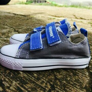 Converse Anak Model Perekat Sepatu Sekolah Santai Tokopedia