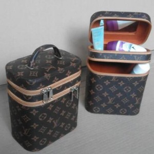 Make Up Case Motif Lv L Tempat Make Up L Beauty Case And Kosmetik Tokopedia