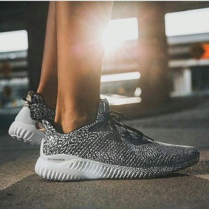 Sepatu Adidas Alphabounce Cowok Tokopedia