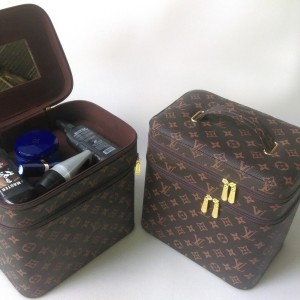 Beutycase Tas Kosmetik Tas Make Up Tokopedia