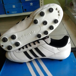 Sepatu Bola Adidas Copa Mundial Classic Hitam Kulit Tokopedia