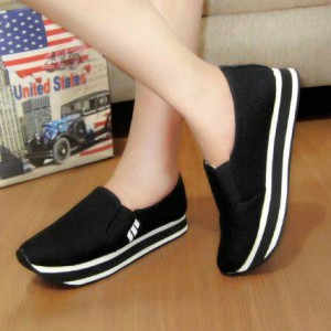 Sepatu Sandal Wanita Sneaker Tokopedia