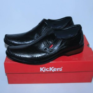 Sepatu Kerja Pria Kickers Pantofel Kulit Tokopedia