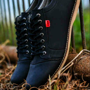 Sepatu Casual Pria Kickers Shaka Tokopedia