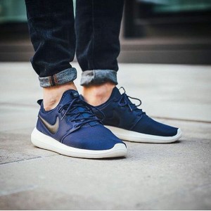 Nike Roshe Run Sepatu Running Tokopedia