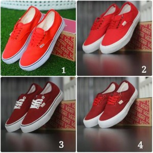 Sepatu Pria Sneaker Vans Authentic Tokopedia