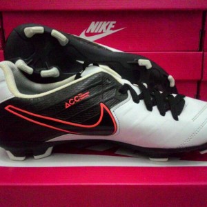 Sepatu Bola Nike Tiempo Tokopedia