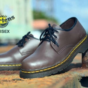 Sepatu Dr Martens Low Leather Suede Unisex Tokopedia