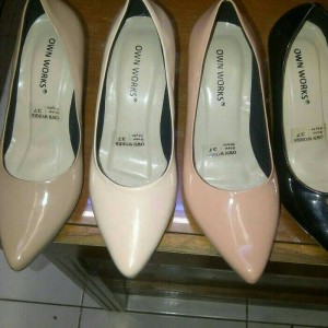 Sepatu Pantopel Wanita Hitam Tokopedia