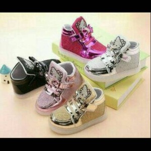 Sepatu Anak Perempuan Import Hello Kitty Perekat Tokopedia