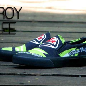 Sepatusport Tokopedia