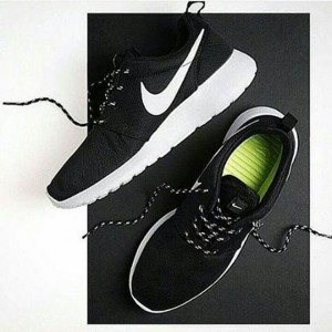 Nike Rosherun Sepatu Running Tokopedia