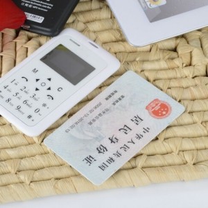 Handphone Royalstar Credit Size Mobile Phone Hp Kecil Mungil Super Tipis Ukuran Kartu Kredit Kado Souvenir Stok Terbatas Tokopedia